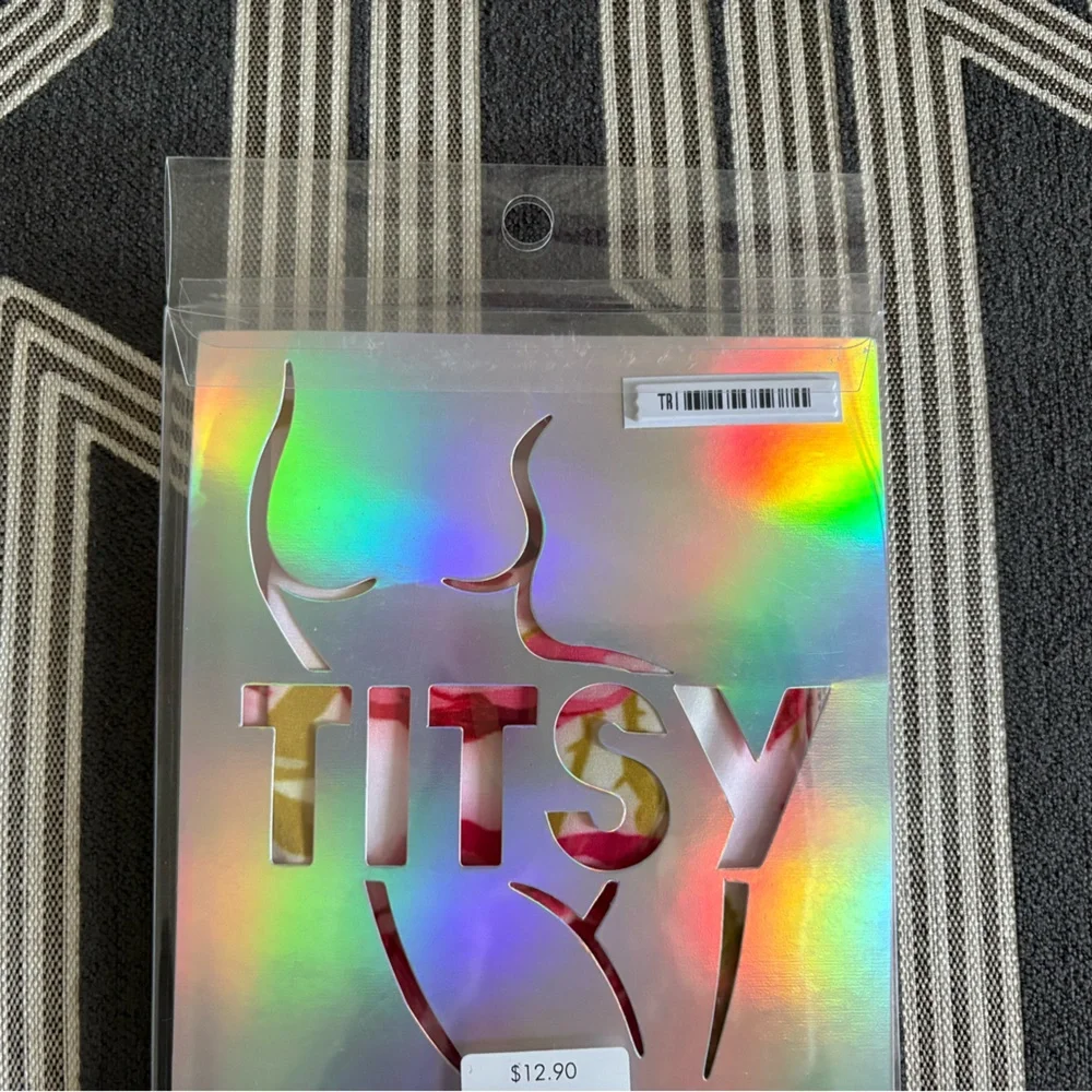 AKIRA Titsy Floral Rose Opaque Tights